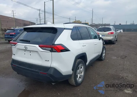 2021 Toyota Rav4 Xle from USA, damaged, VIN 2T3W1RFV7MW137274